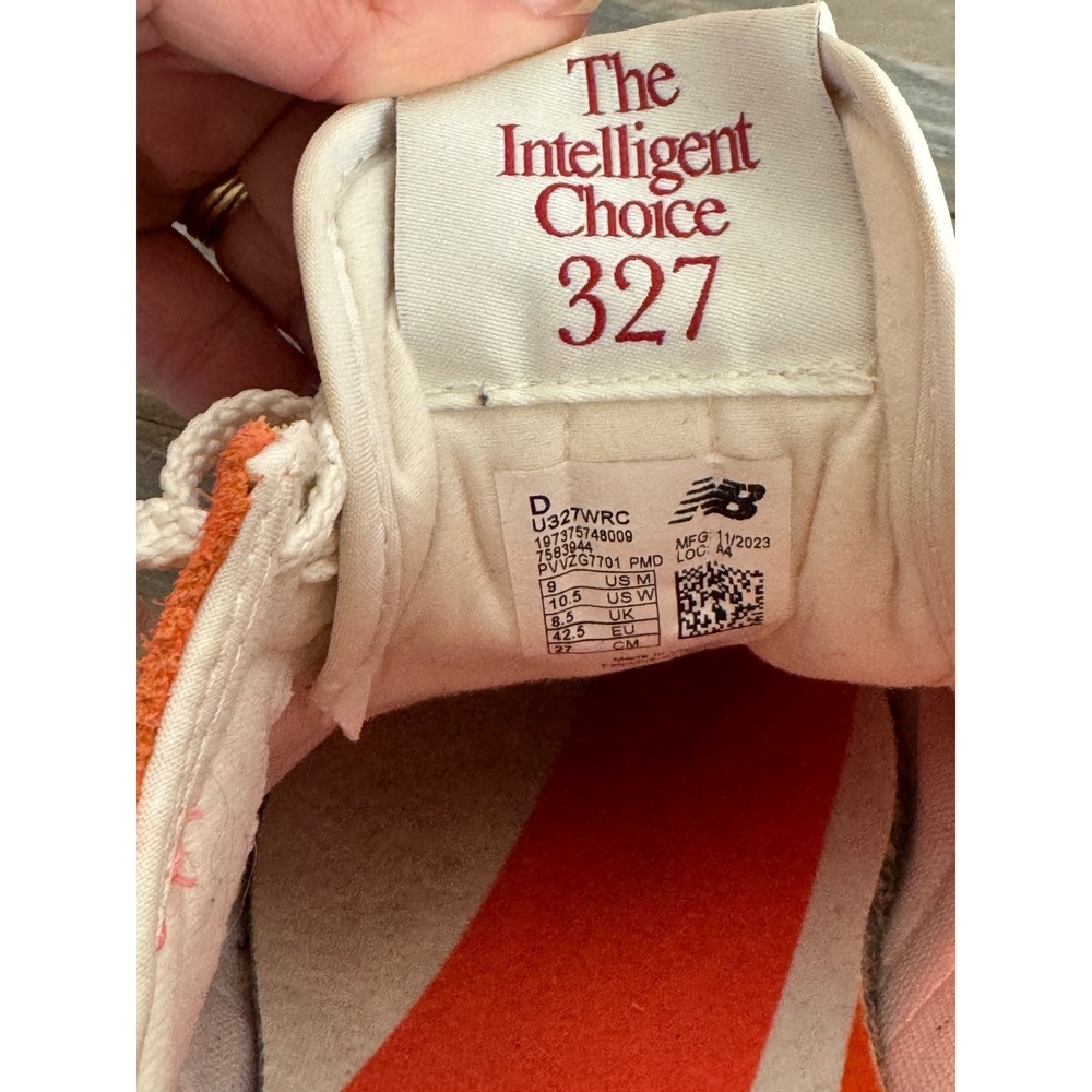 New Balance 327 Orange White Suede Sneakers U327WRC Mens 9 Womens 10.5 - Picture 7 of 15